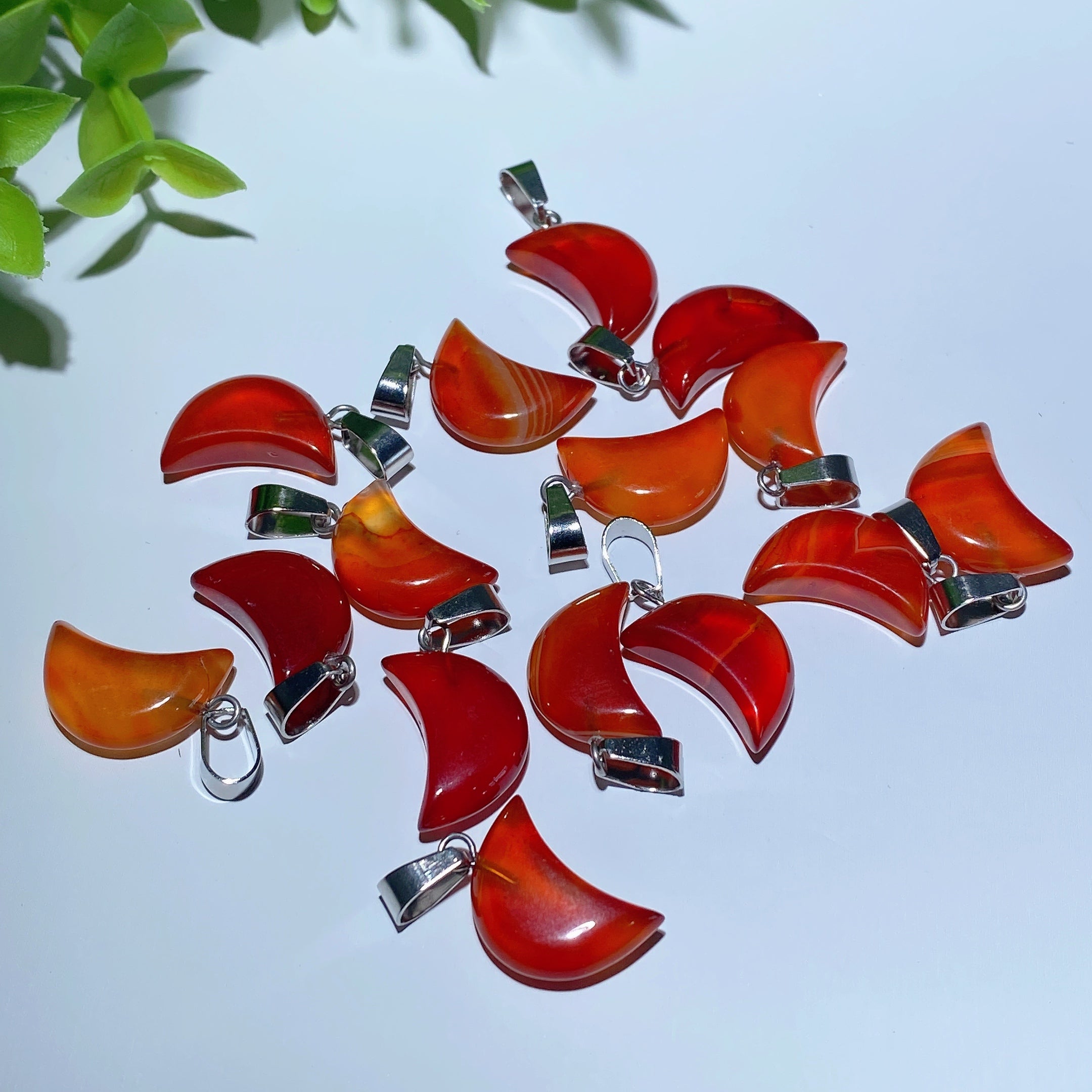 0.8 inch Carnelian Moon Crystal Pendant for Healing