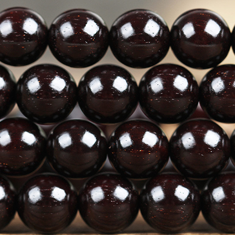 Bracelet de protection en bois de santal rouge à petites feuilles de 10 mm