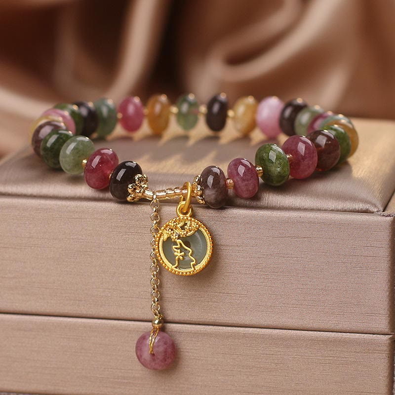 Bracelet d'amour en tourmaline colorée avec breloque fleur de lapin