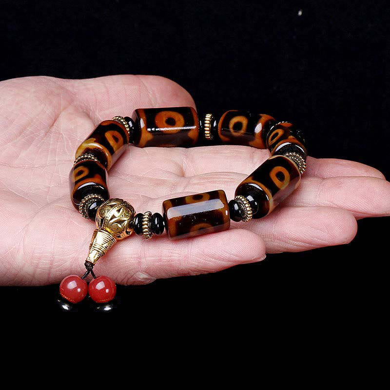Bracelet en agate dzi à neuf yeux pour la protection et la chance
