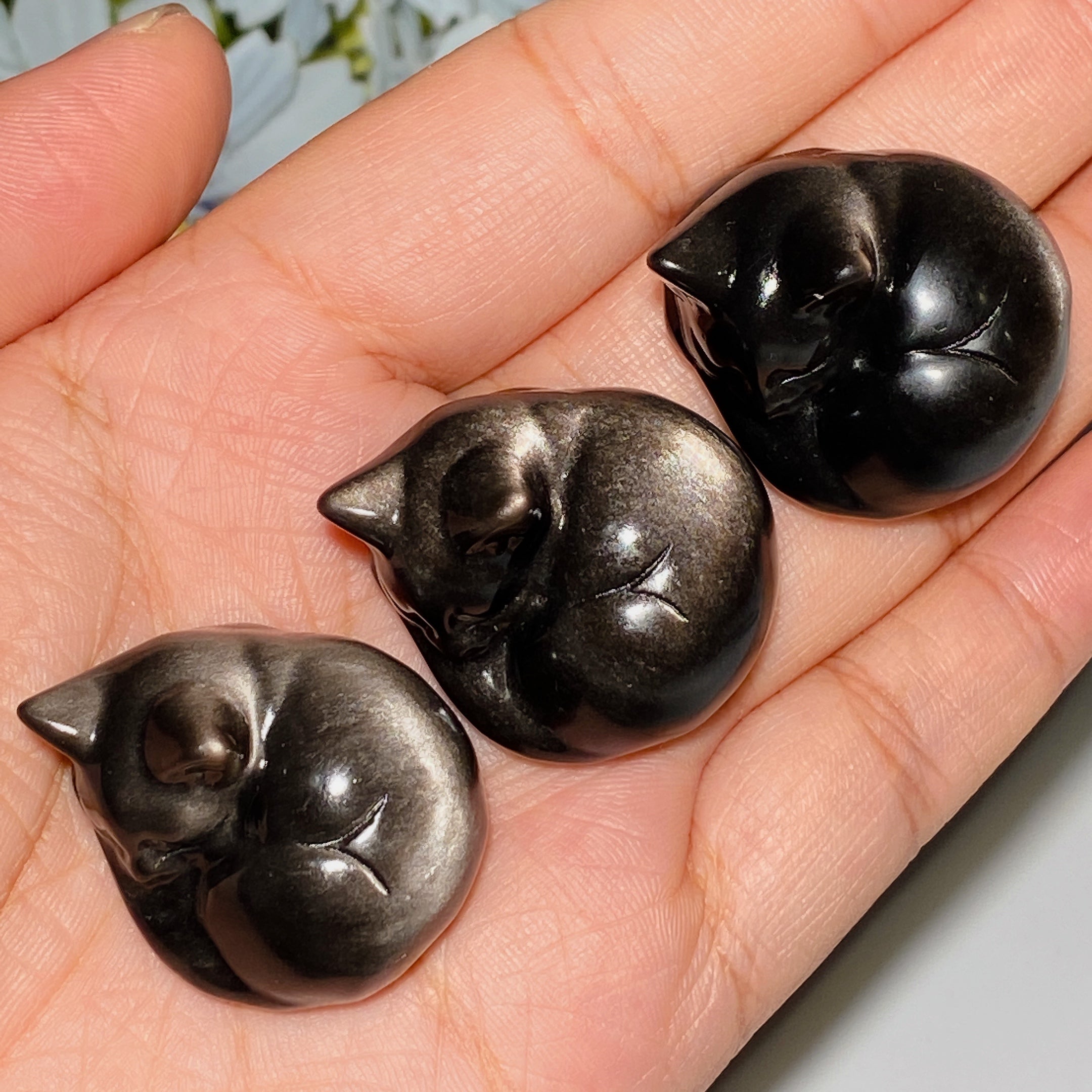 1.2 inch Silver Obsidian Sleeping Cat Crystal Sculpture