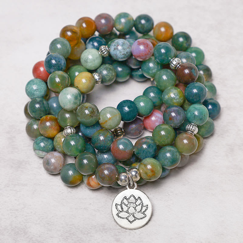 Bracelet Mala 108 perles en agate indienne avec symboles spirituels