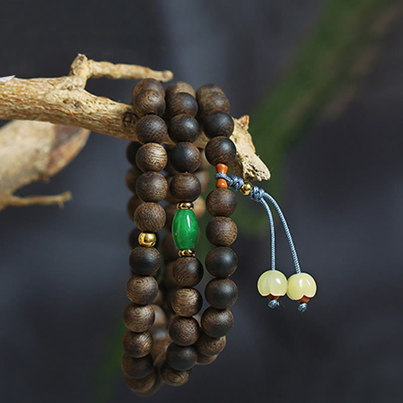 Bracelet de méditation Mala 108 perles avec bois d'agar, jade cyan et ambre