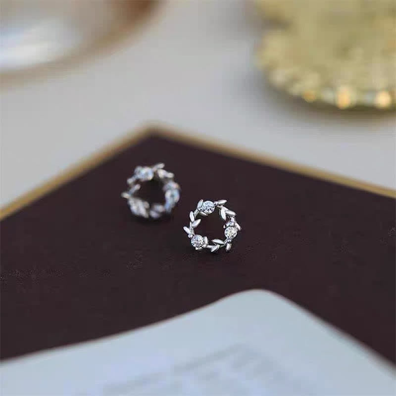 Boucles d'oreilles spirituelles en argent sterling 925, petite couronne de fleurs bénies