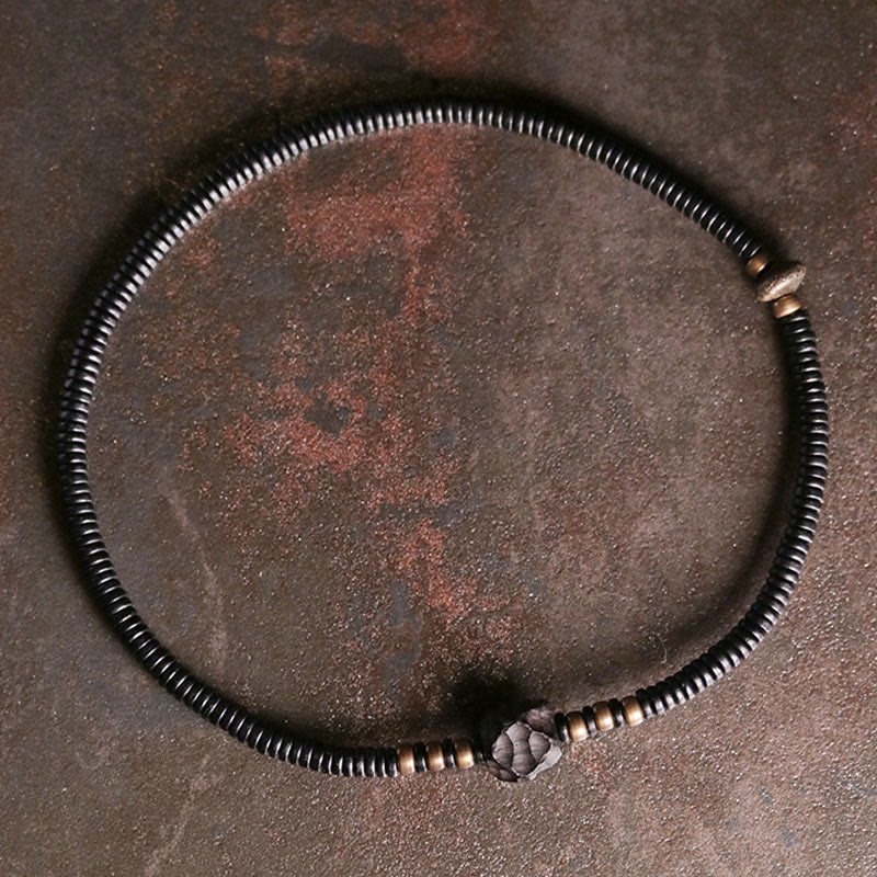 Bracelet double tour en bois d'ébène et laiton, 12 mm, motif Peace