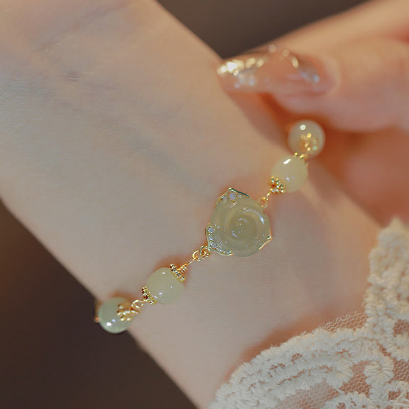 Bracelet porte-bonheur en jade Hetian plaqué or 14 carats avec fleur de rose