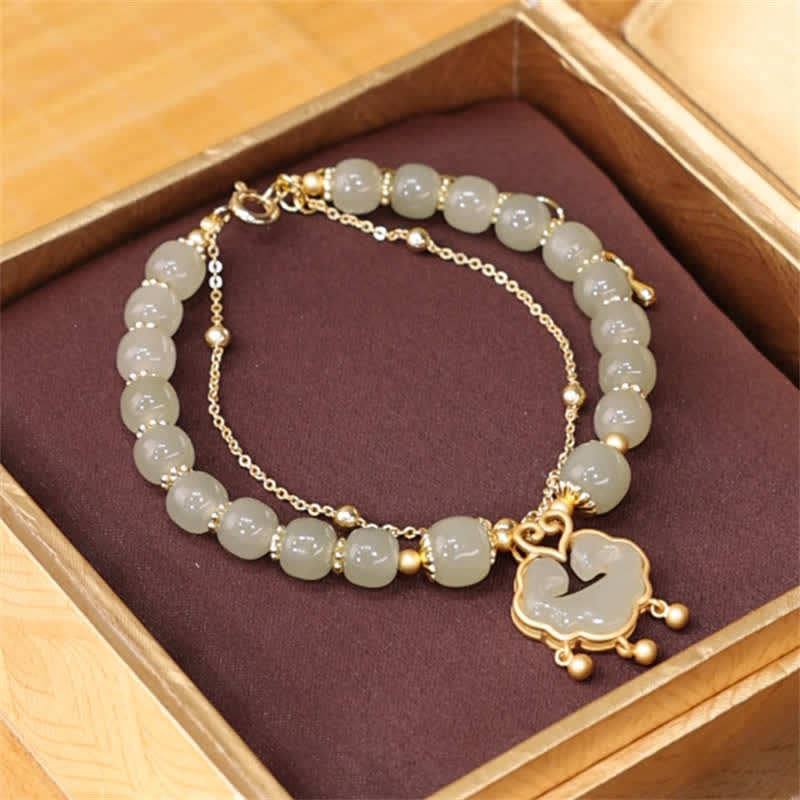 Bracelet chaîne cloche en jade Hetian plaqué or 14 carats avec fermoir à souhait