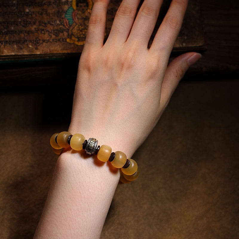 Bracelet unisexe en corne de mouton Om Mani Padme Hum 14 mm