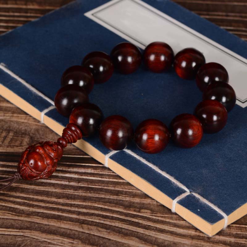 Bracelet de protection Bouddha en bois de santal rouge à petites feuilles de 15 mm