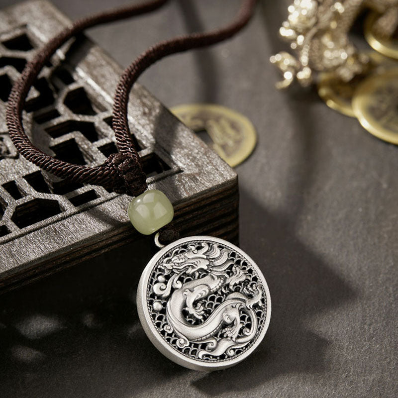 Collier en argent sterling 999 avec pendentif en jade Hetian et dragon Fu