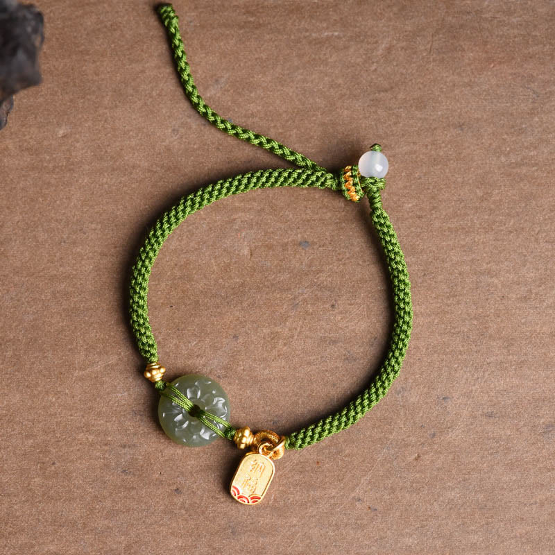 Bracelet de paix en jade vert pour la prospérité et l'équilibre