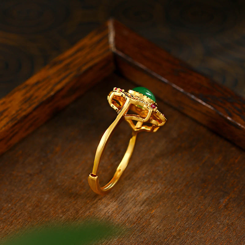 Adjustable Green Chalcedony Strength Ring Hollow Pattern