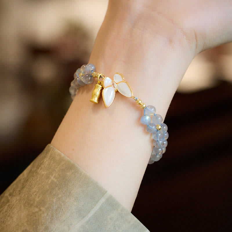 Bracelet de guérison papillon en bambou et pierre de lune de 6 mm