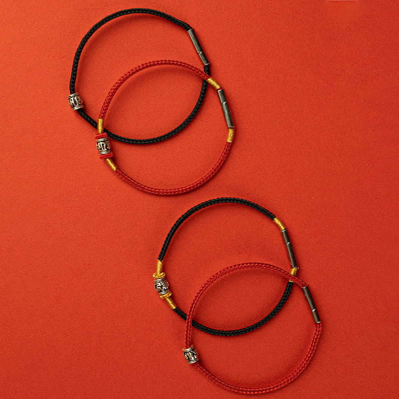 Bracelet Om Mani Padme Hum Peace | Fil rouge et noir en argent