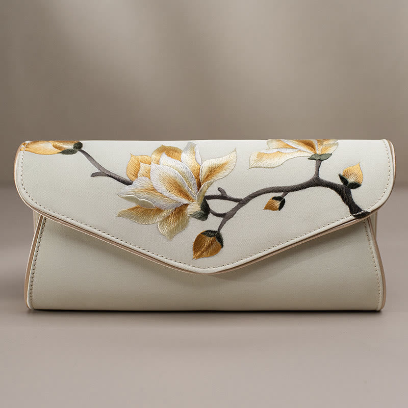 Sac moyen brodé Magnolia Su pour une élégance spirituelle