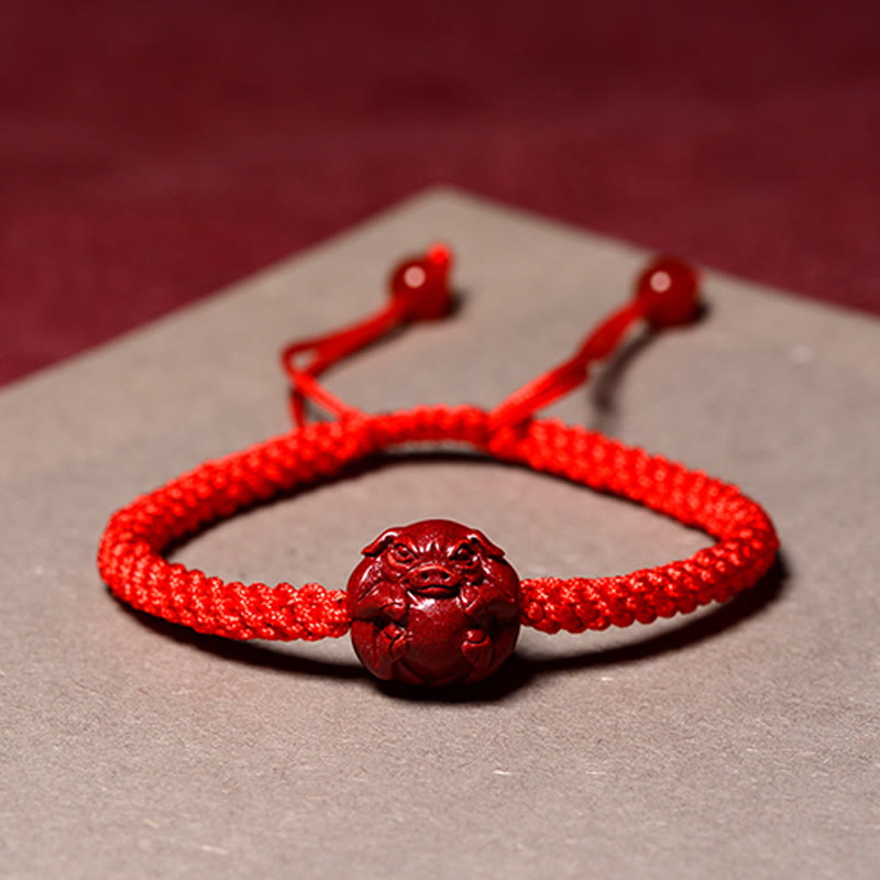 Bracelet en cinabre du zodiaque chinois à fil rouge pour la protection