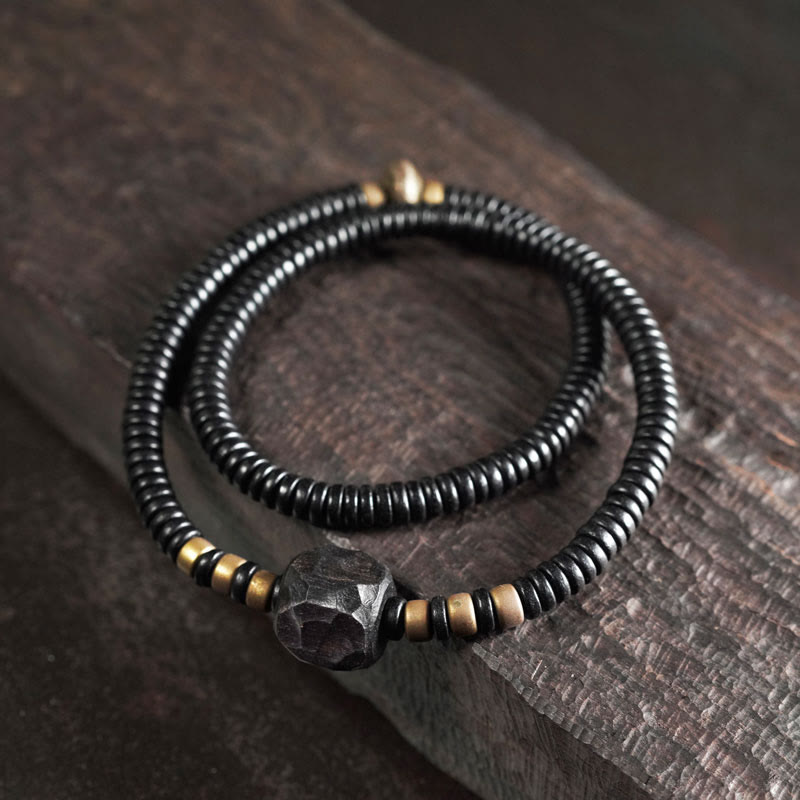 Bracelet double tour en bois d'ébène et laiton, 12 mm, motif Peace