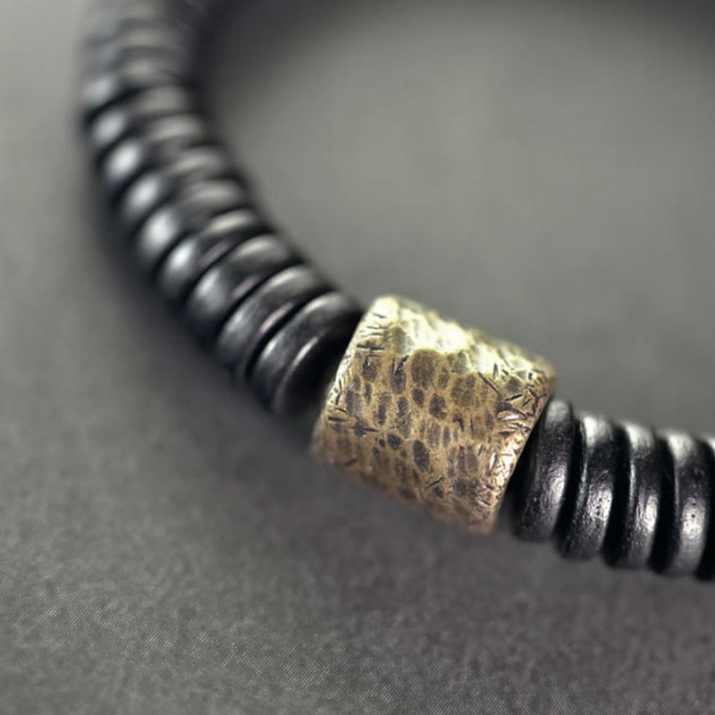Bracelet apaisant en bois d'ébène et laiton | Bijoux de paix et d'ancrage