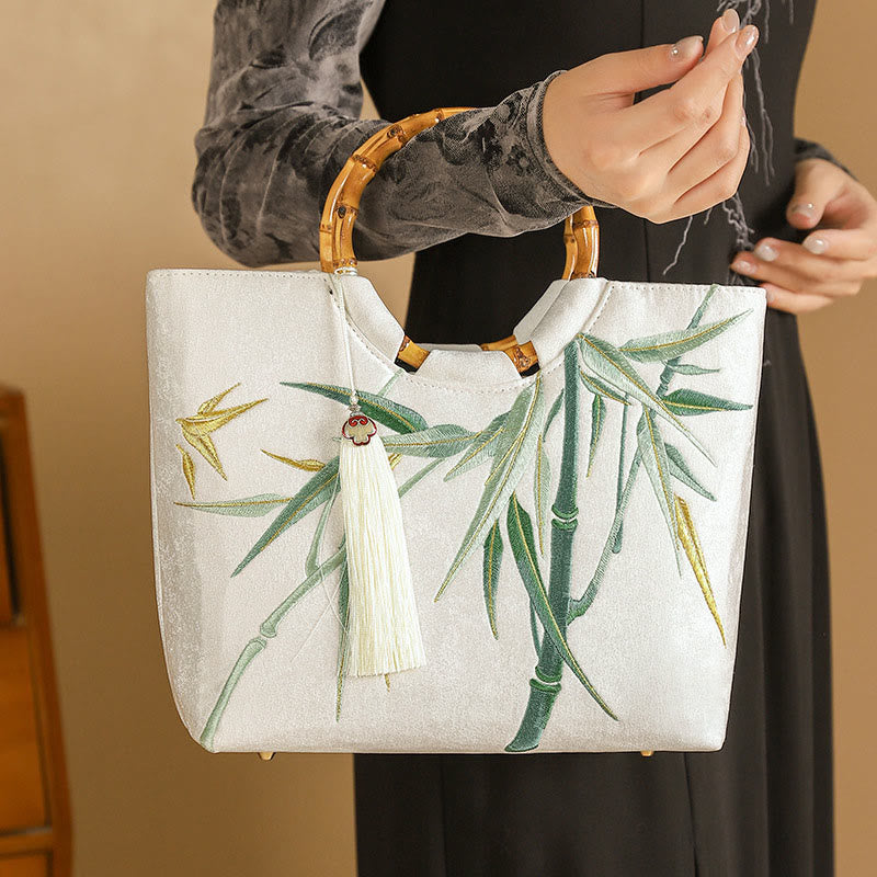Sac de yoga brodé en bambou blanc avec poignée à pompon