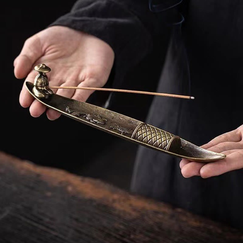 Brûle-encens en alliage de zinc en forme de poisson koï pêcheur 21,7 cm