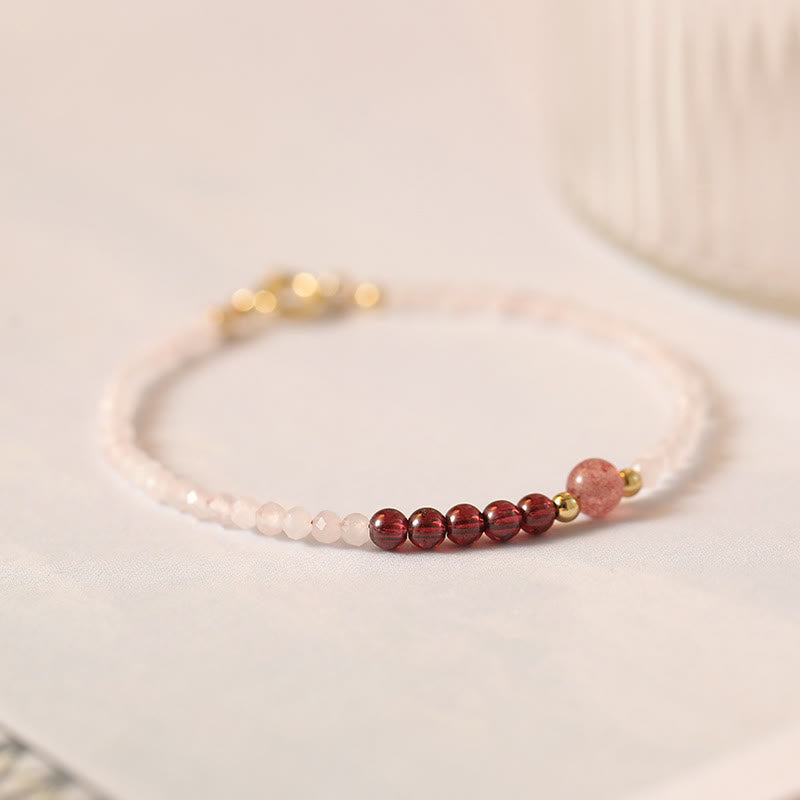Bracelet de guérison en quartz rose, grenat et quartz fraise de 2 mm