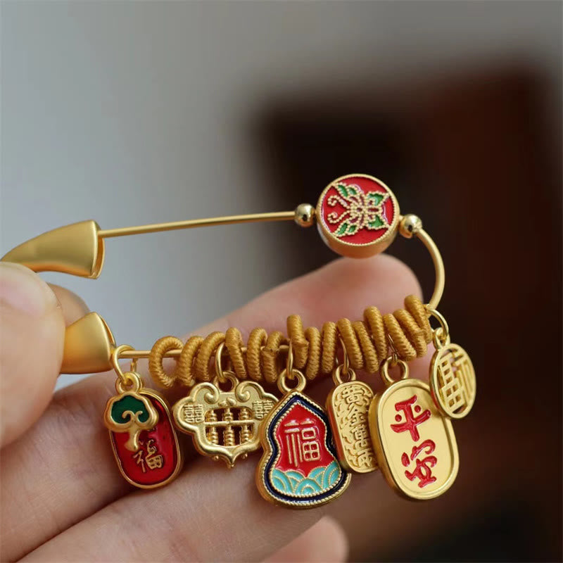 Broche porte-bonheur papillon en laiton 20 x 58 mm, personnage Fu