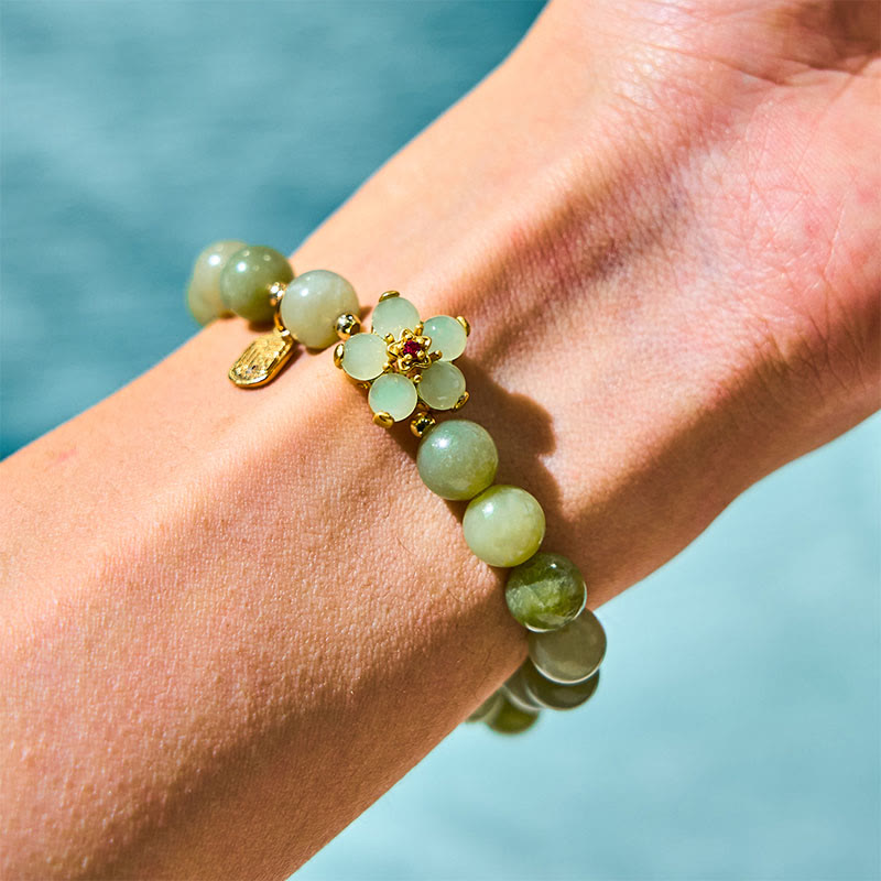 Bracelet porte-bonheur en jade vert avec breloque Fu 14-16 cm