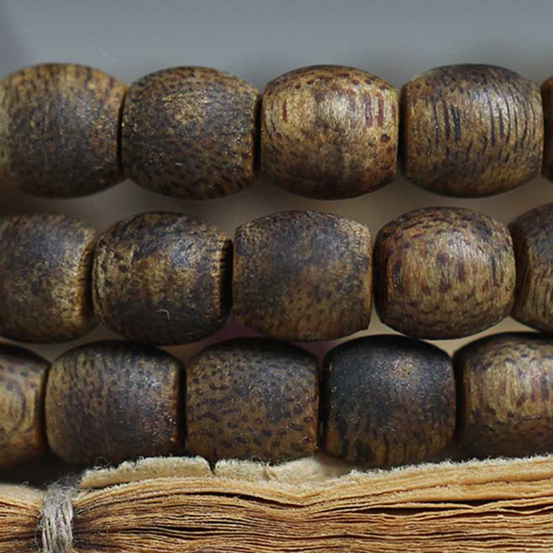 Bracelet en bois d'agar Qinan vert Hainan 6 mm, 108 perles Mala