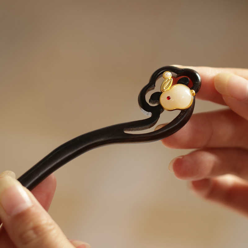 Épingle à cheveux lapin en bois de santal | Épingle à cheveux chinoise nuage de bon augure