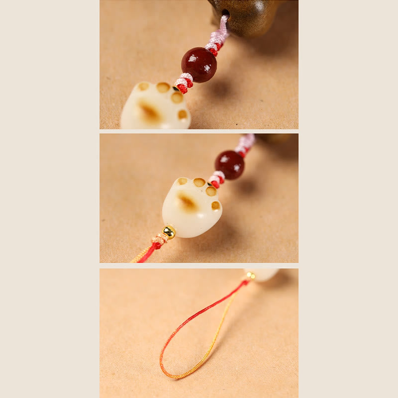 Décoration apaisante pour chat en bois de santal rouge à petites feuilles 11 cm