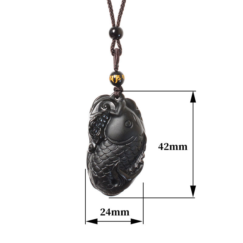 Collier pendentif en obsidienne noire avec symbole amphioxus