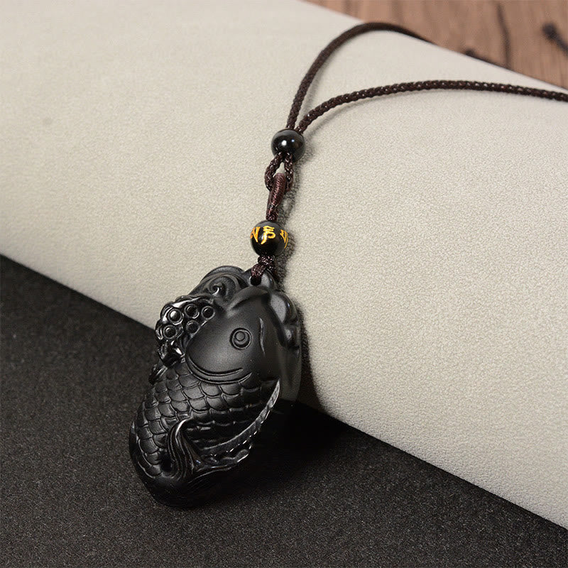 Collier pendentif en obsidienne noire avec symbole amphioxus