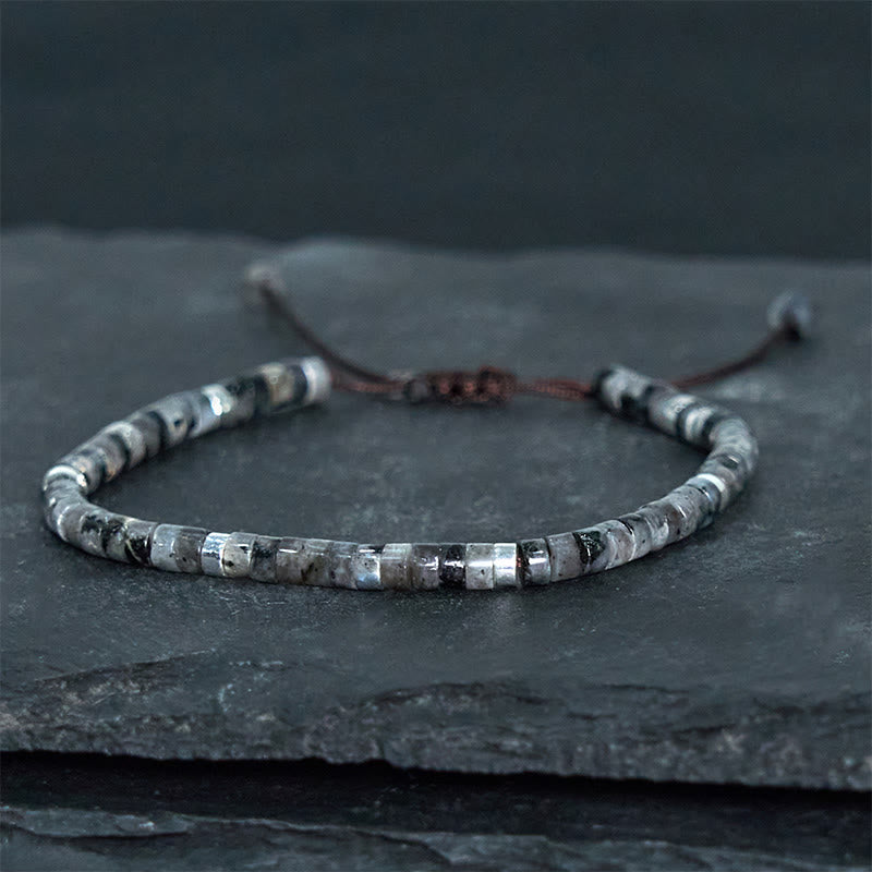 Bracelet Courage en Pierre Noire Scintillante pour la Protection Spirituelle