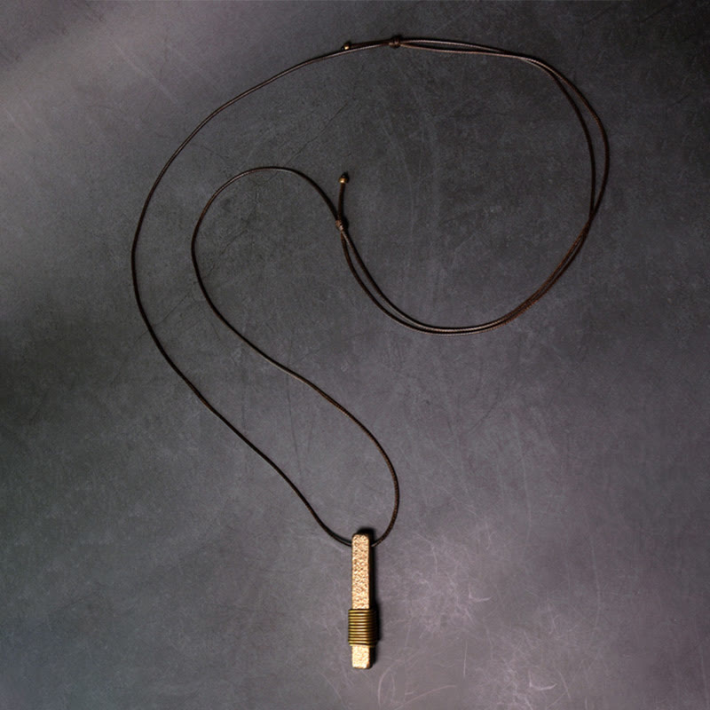 Collier de richesse texturé vintage en cuivre pour la chance spirituelle