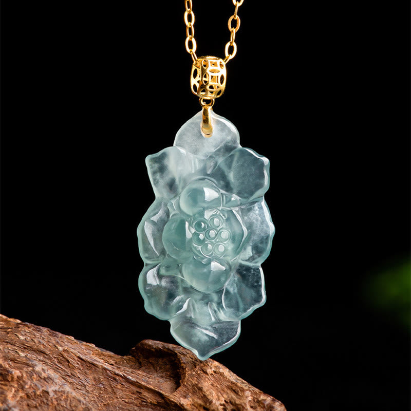 Collier Lotus en or 18 carats et jade pour la prospérité et les nouveaux départs