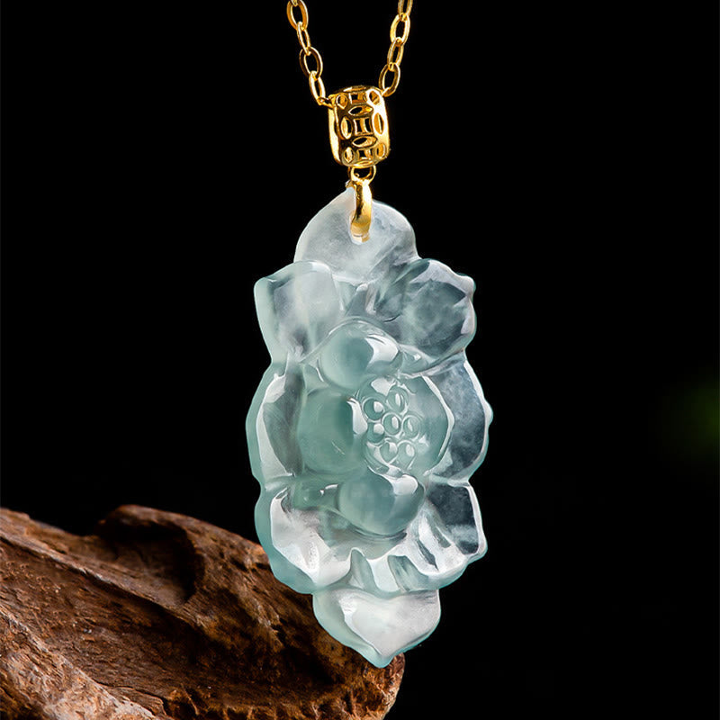 Collier Lotus en or 18 carats et jade pour la prospérité et les nouveaux départs