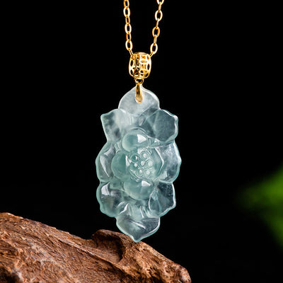 Collier Lotus en or 18 carats et jade pour la prospérité et les nouveaux départs