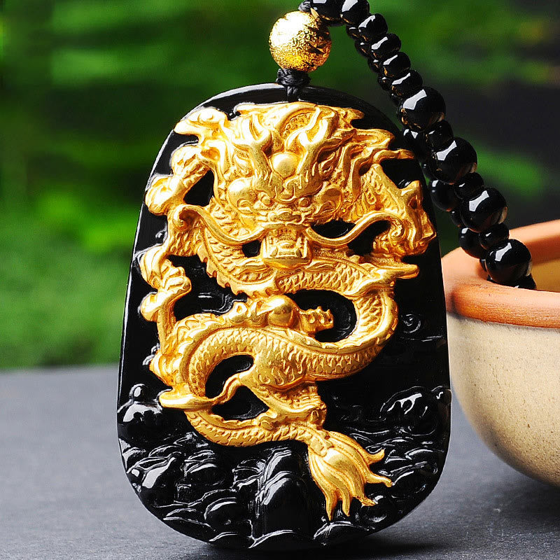 Collier pendentif dragon en obsidienne plaqué or 18 carats 52 cm