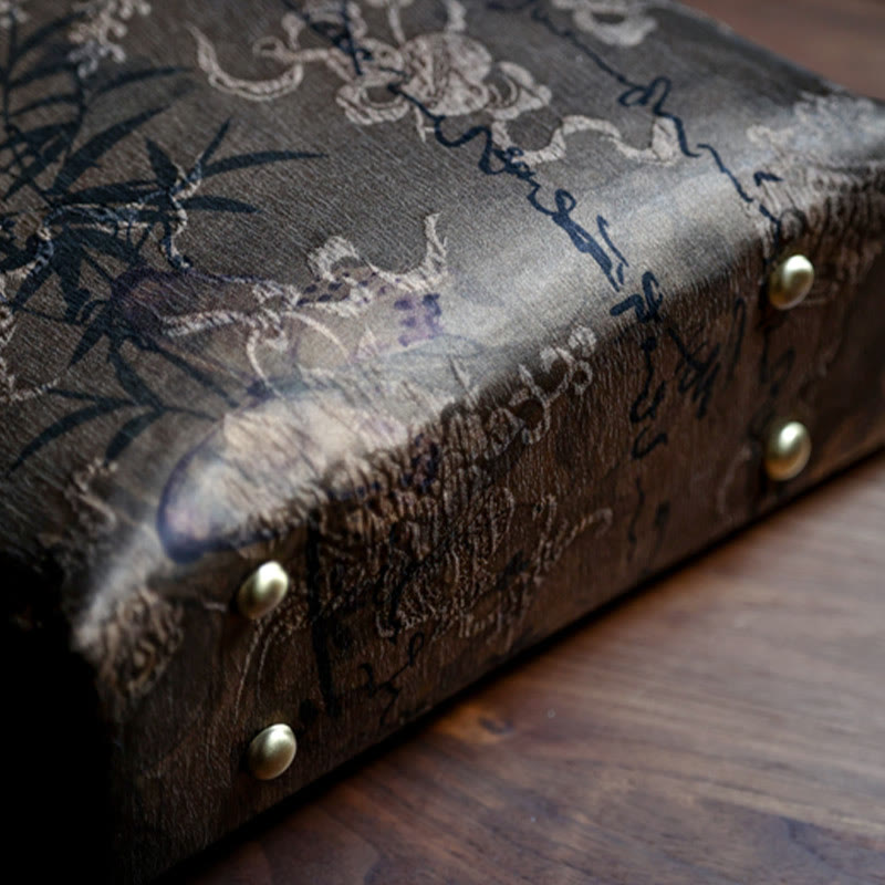 Sac à main en bambou avec motif papillon et poisson koï et poignées en jade