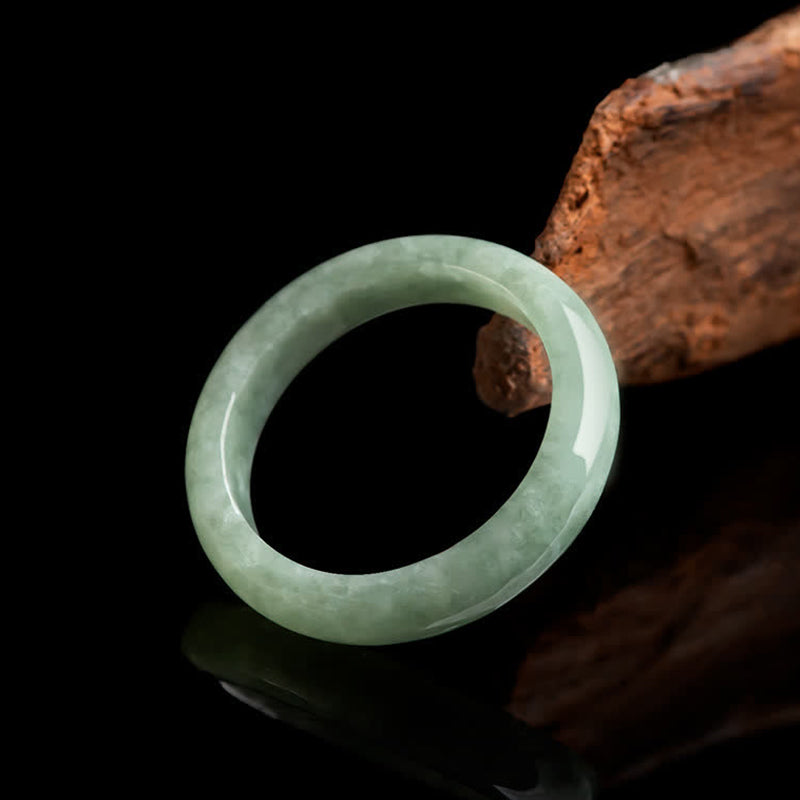 Bague de prospérité et d'abondance en jade naturel | Tailles 16-21 mm