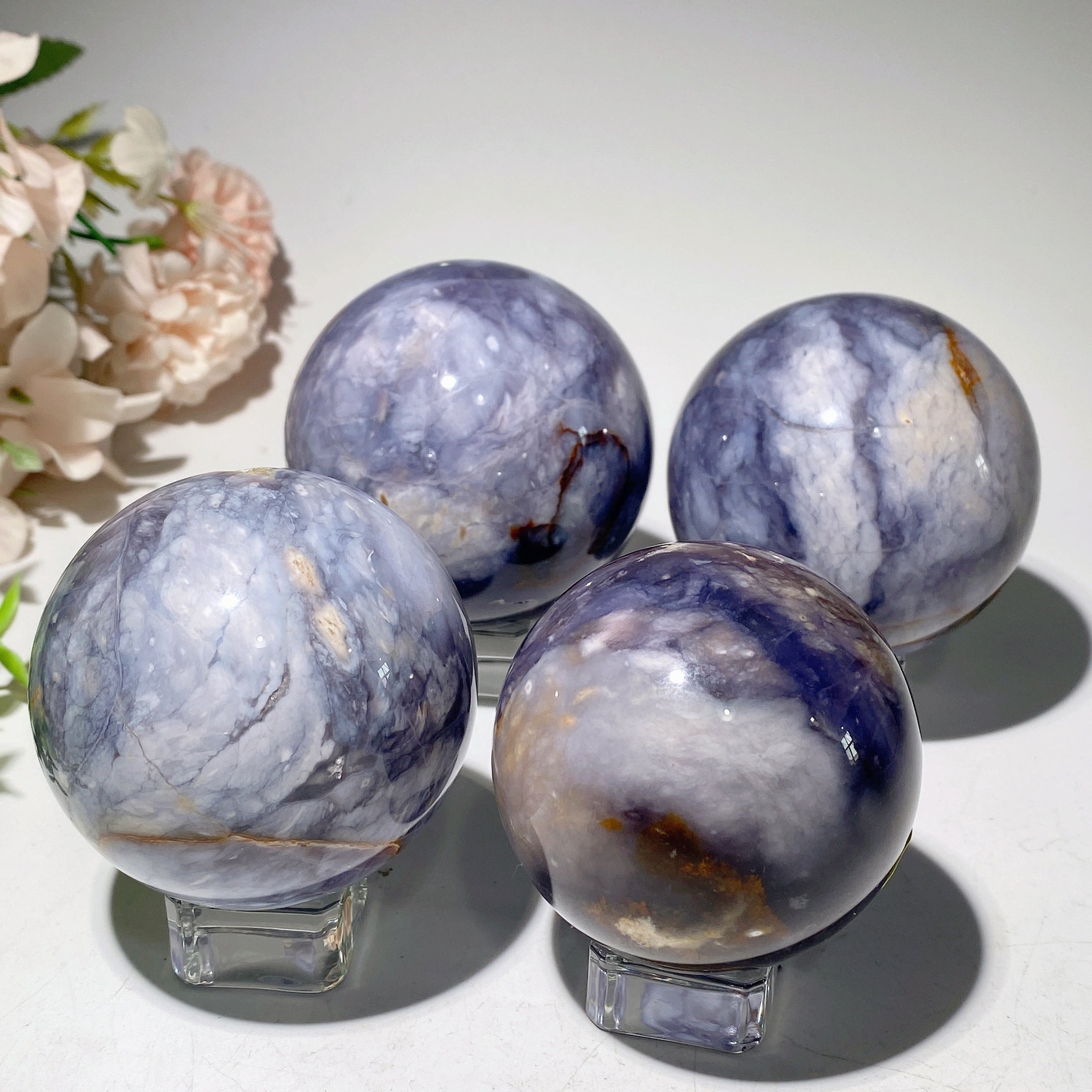 2.0-2.8 inch Pterocarpus Santalinus Wood Sphere for Healing