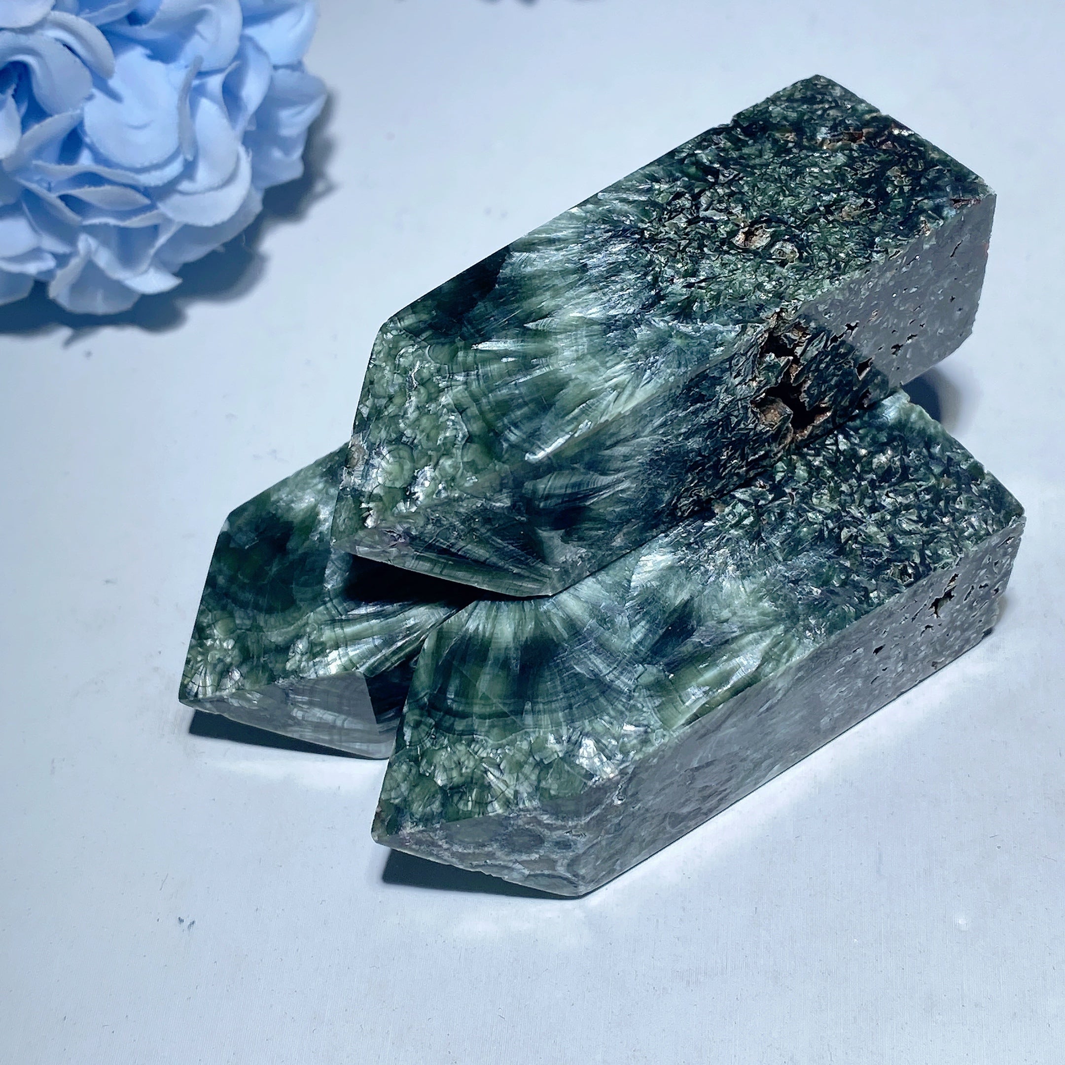 2.0-3.0 Inch Seraphinite Crystal Points for Healing Energy