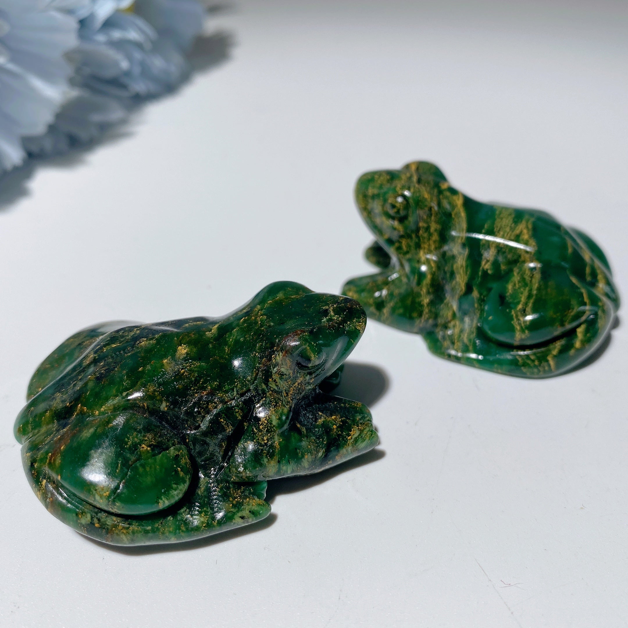 Figurine de grenouille en cristal sculptée de 2,0 pouces pour la guérison