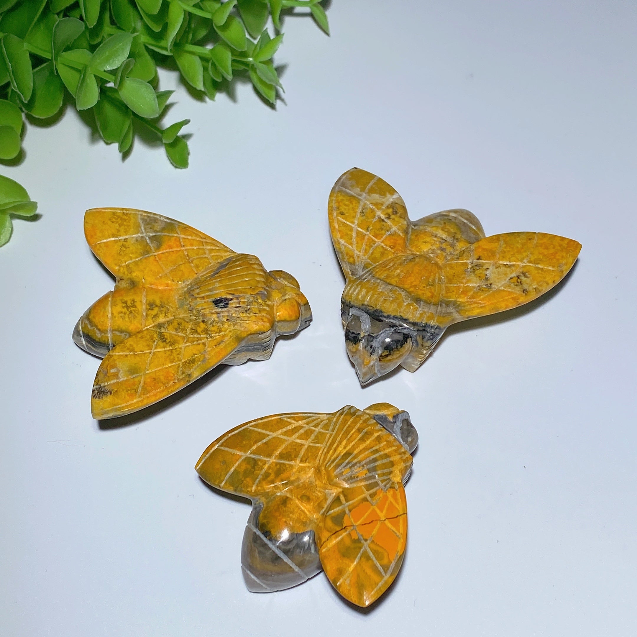 Sculpture en cristal d'abeille en jaspe bourdon de 2,1 à 2,5 pouces