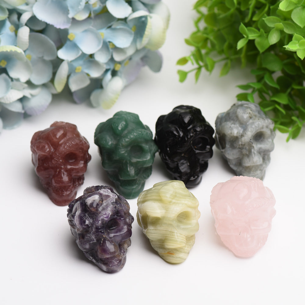 Sculptures de crânes en cristal mixtes de 5,6 cm pour la guérison spirituelle