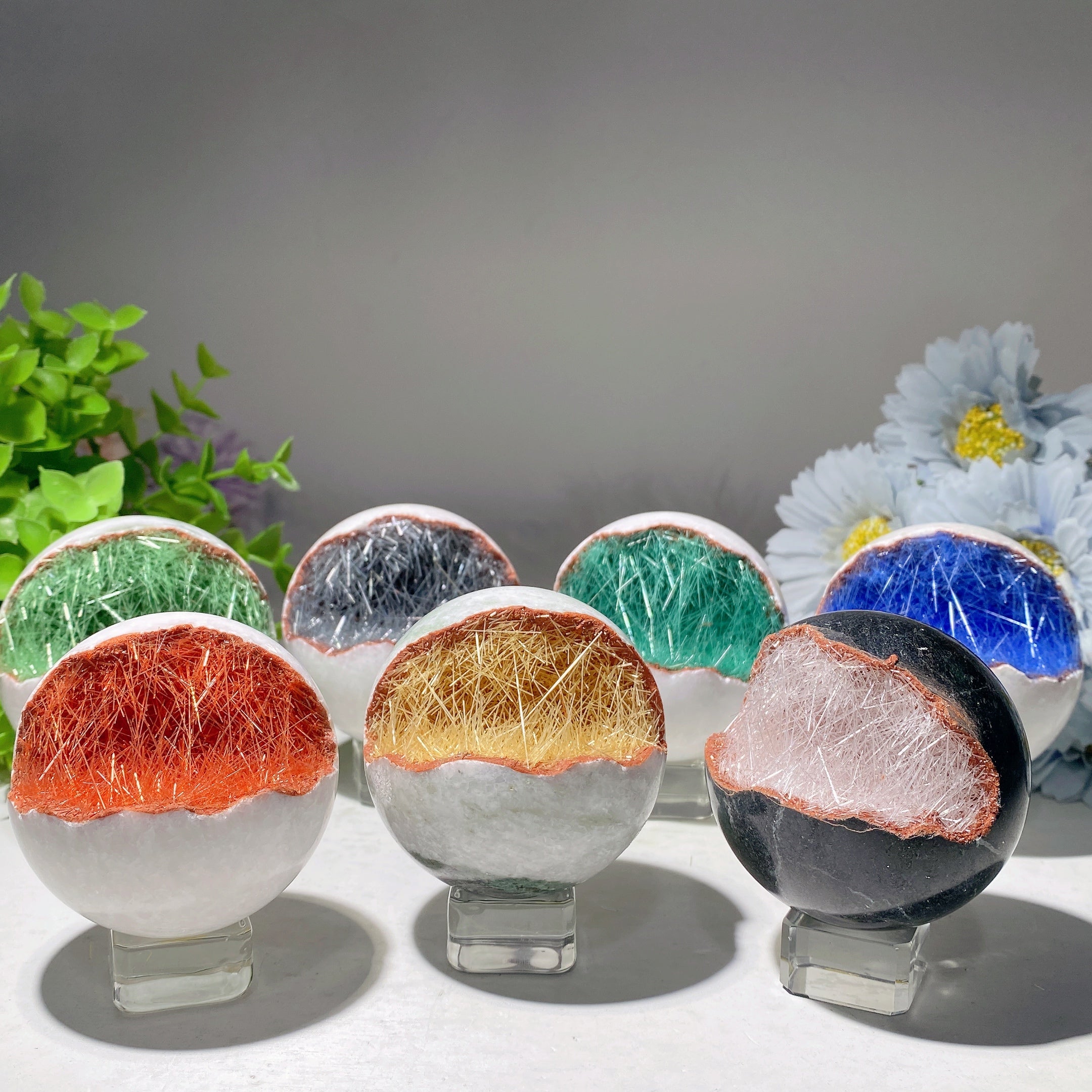 Sphère de jade en cuivre de 2,3 à 2,5 pouces pour la guérison par les cristaux