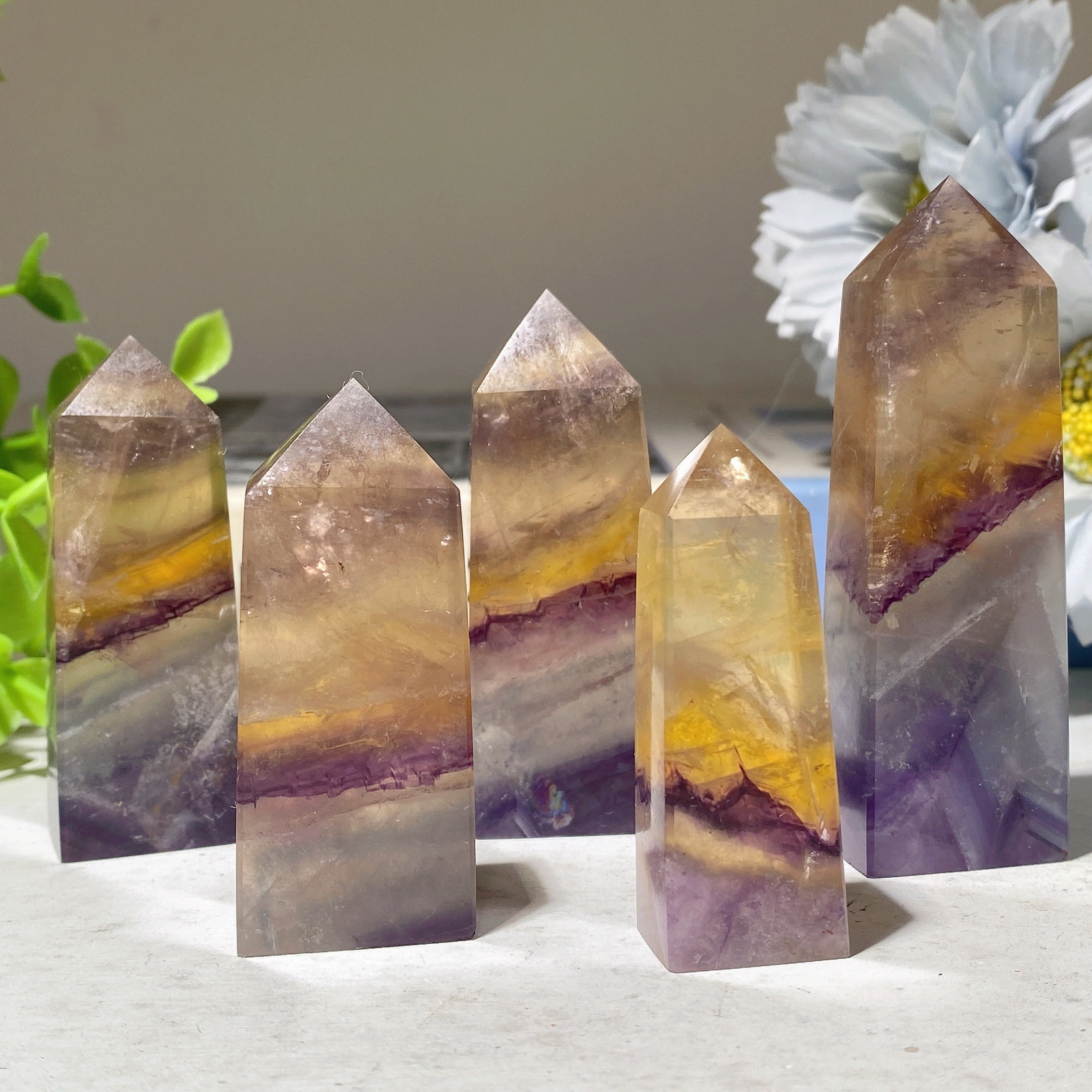 Pointes de cristal de fluorite jaune de 2,3 à 3,3 pouces pour la guérison
