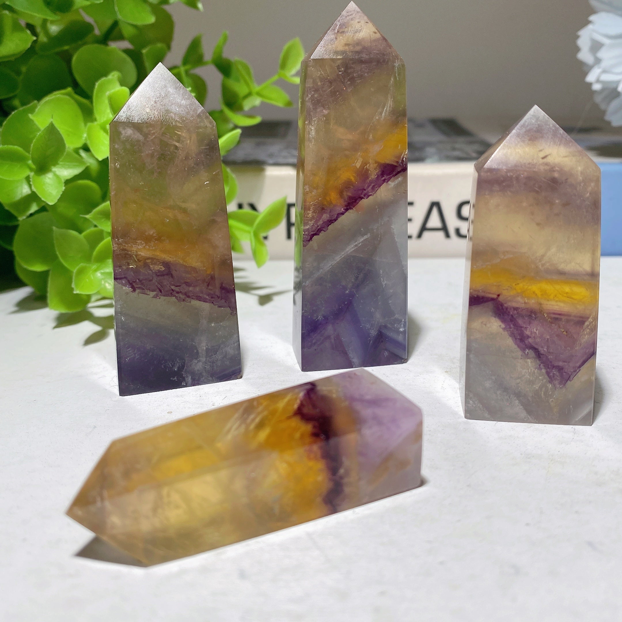 Pointes de cristal de fluorite jaune de 2,3 à 3,3 pouces pour la guérison