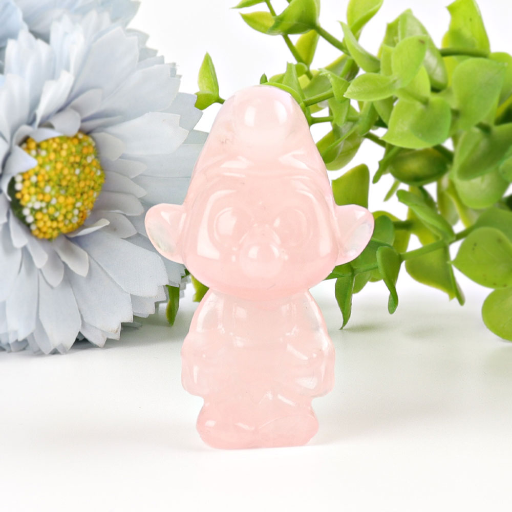 Figurine en quartz rose sculptée à la main de 2,3 pouces