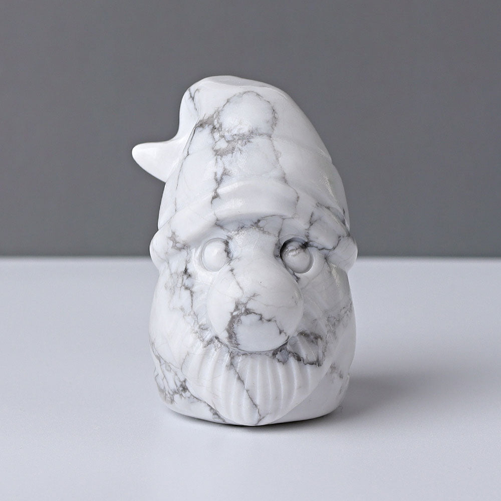 Figurine de gnome en cristal howlite de 2,3 pouces sculptée